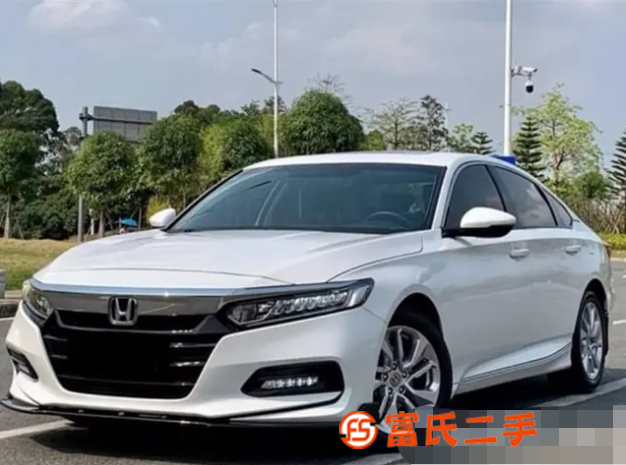 本田 雅阁 2018款 第十代雅阁 1.5T 无级 230T 