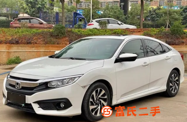 本田 思域 2016款 1.5T 无级 220TURBO 豪 