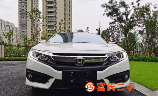本田 思域 2016款 1.5T 无级 220TURBO 尊 