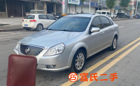 别克 凯越 2008款 凯越旅行车 1.6 手动 LX 基本