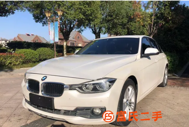 宝马3系 2015款 316Li 1.6T 手自一体 时尚型