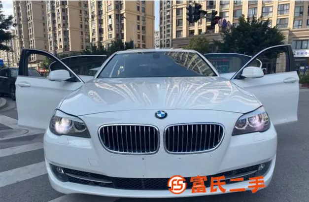 宝马5系 2012款 523Li 2.5 手自一体 豪华型