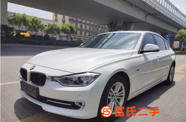 宝马3系 2015款 320Li 2.0T 手自一体 时尚型