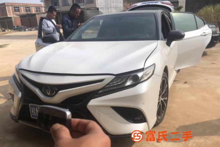 丰田 凯美瑞 2018款 凯美瑞 双擎 2.5G 手自一体