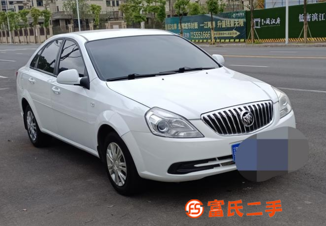 别克凯越轿车 