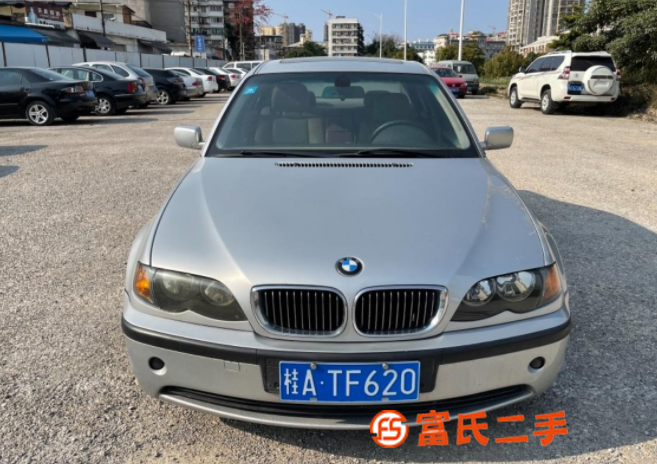 宝马3系 2004款 325i 2.5 手自一体 