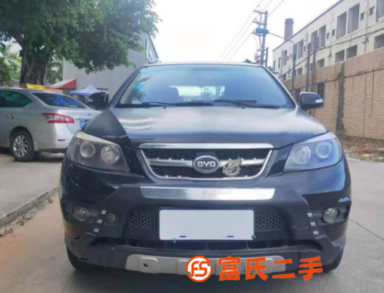 比亚迪S6 2013款 2.0 手动 尊贵型