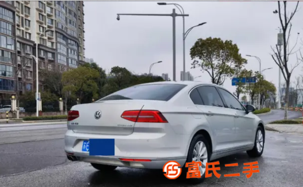 大众 迈腾 2019款 2.0TSI 双离合 330TSI 