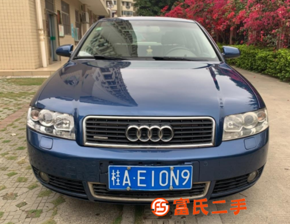 奥迪A4 2006款 3.0 手自一体 Quattro旗舰型 