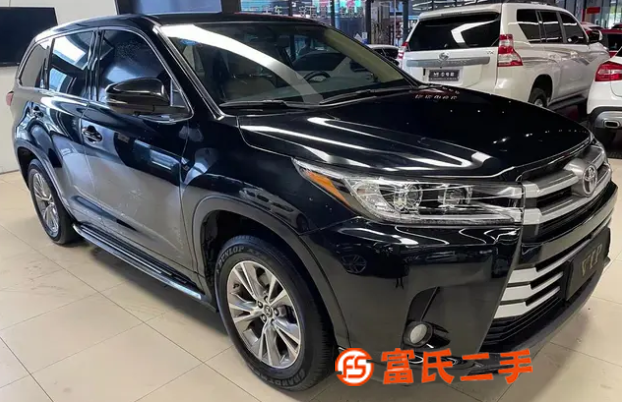 丰田 汉兰达 2018款 2.0T 手自一体 两驱精英版5座 