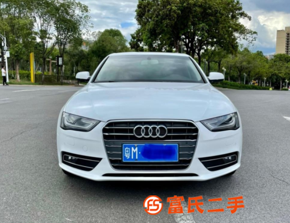 奥迪A4 2013款 A4L 2.0TFSI 无级 35TF 