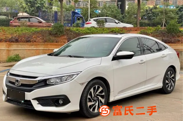 本田 思域 2016款 1.5T 无级 220TURBO 豪 