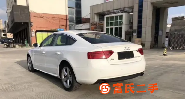 奥迪A5 2013款 A5 Sportback 2.0TFS 