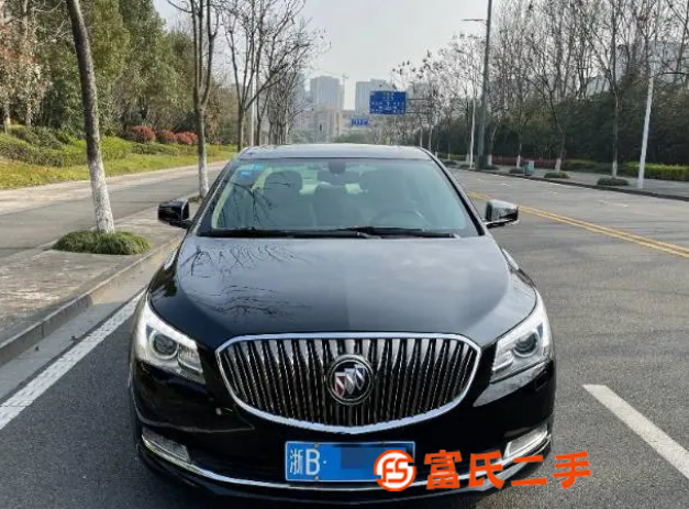 别克 君越 2013款 2.4 SIDI 手自一体 精英舒适 