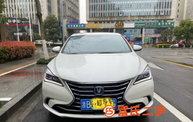 长安 逸动 2019款 1.6GDI 手自一体 高能版争锋型 