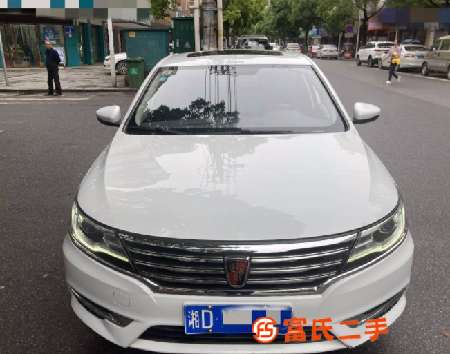 荣威i6 2018款 1.5T 双离合 20T 旗舰版 