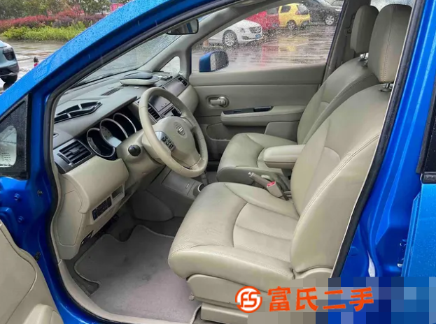 日产 骐达 2009款 1.6 手动 智能NISMO运动版 