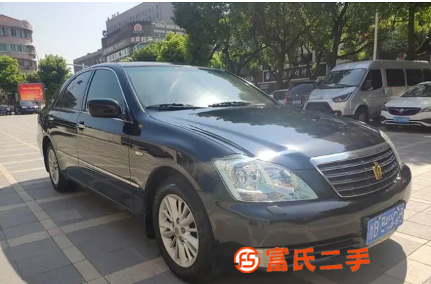 丰田 皇冠 2006款 2.5 手自一体 Royal 真皮版 