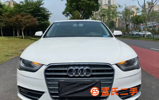 奥迪A4 2013款 A4L 2.0TFSI 无级 35TF