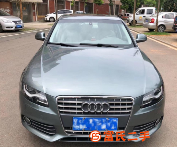 奥迪A4 2009款 A4L 2.0TFSI 无级 1 
