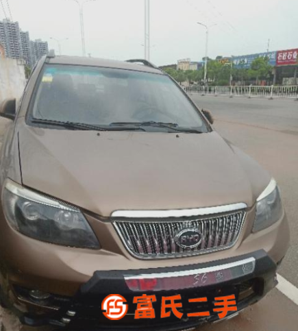  比亚迪S6 2013款 2.4 手自一体 精英型 