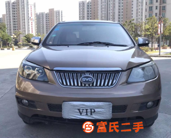 比亚迪S6 2013款 2.4 手自一体 尊荣型 