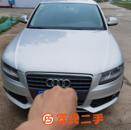 奥迪A4 