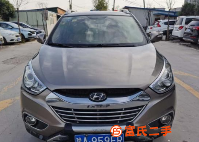 现代ix35 2010款 2.0 手自一体 GLS 