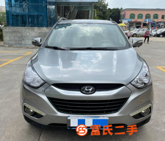 现代ix35 2010款 2.0 手自一体 GLS 两驱精英 