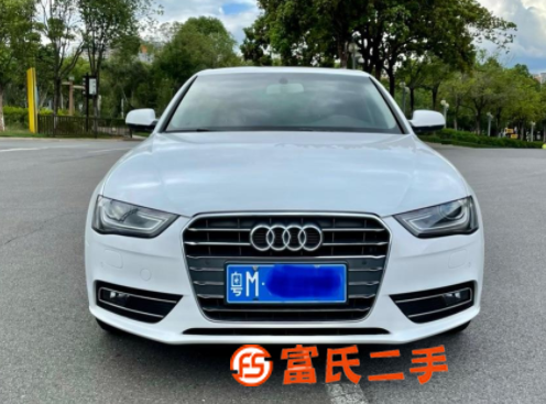 奥迪A4 2013款 A4L 2.0TFSI 无级 35TF