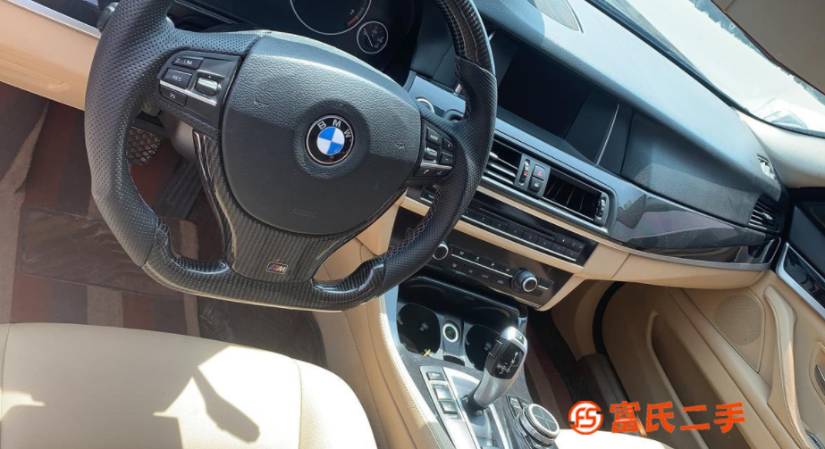 宝马5系 2014款 520Li 2.0T 手自一体 