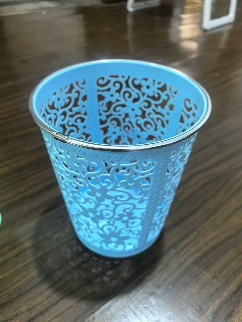 Trash can, tabletop trash can